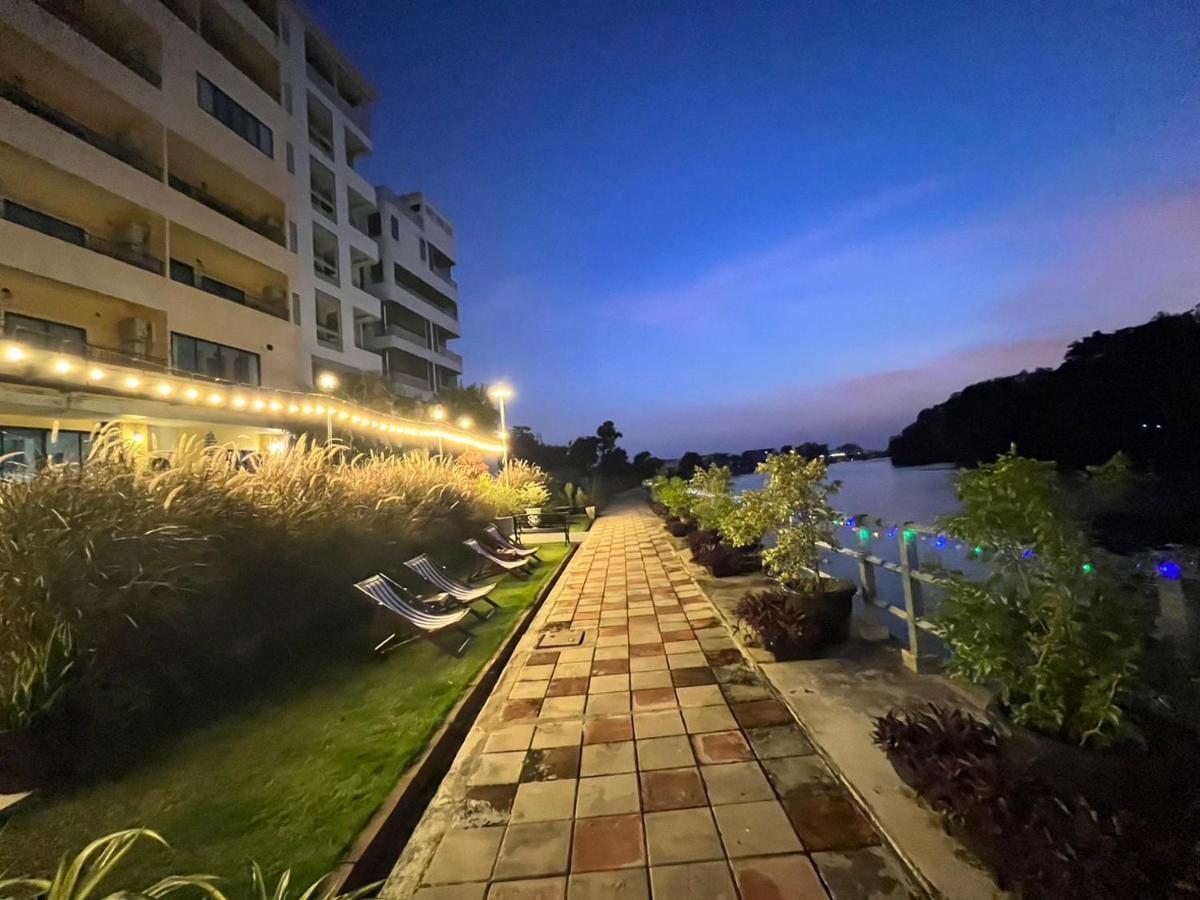 Usabai Riverside Boutique Hotel Chanthaburi Eksteriør billede